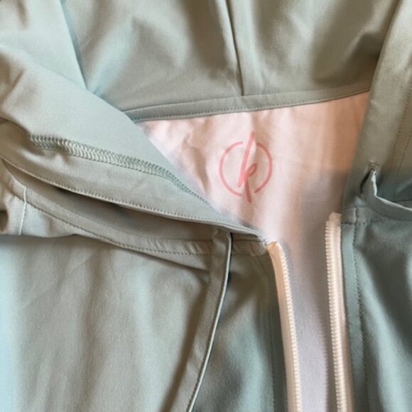 Elevate All Weather Blue Haze Light Windbreaker – NWT Size L – will fit an XL - Picture 12 of 12